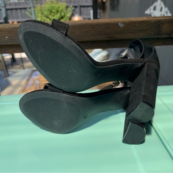 Lulu’s Taylor Black Vegan Suede Ankle Strap High Heel Sandals 6.5 - Picture 8 of 9